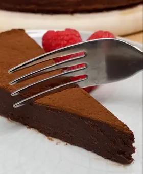 Immagine del passaggio 3 della ricetta Torta al cioccolato senza cottura
