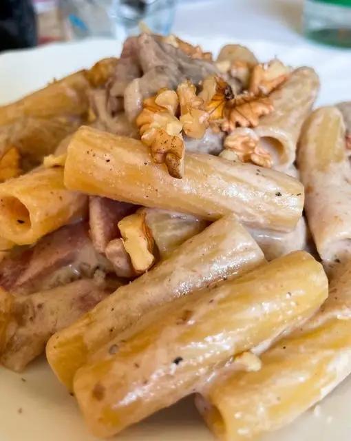 Ricetta Tortiglioni Speck, Funghi, Patate & Noci di dietaesgarro