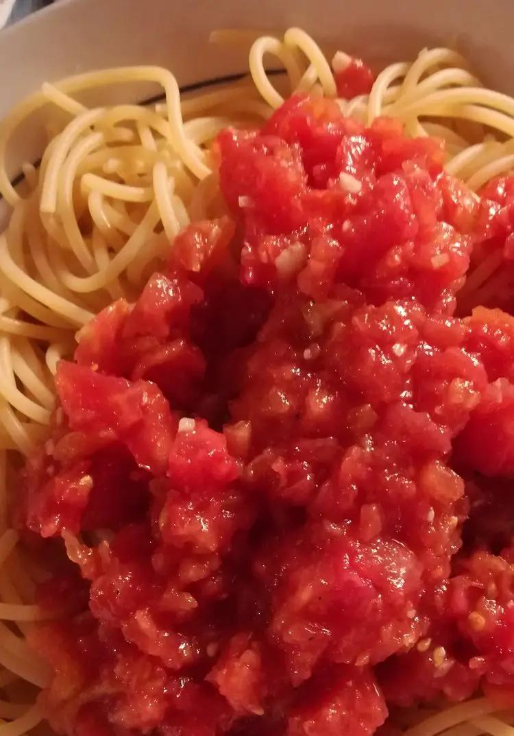 Ricetta Spaghetti al pomodoro crudo 🍅 di rosanna.frosecchi