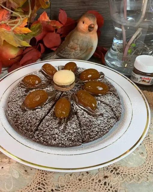Ricetta Torta di Padella al Cioccolato con Crema alla Nocciola e Kumquat Canditi di Ortensio