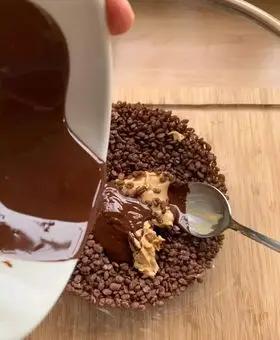 Immagine del passaggio 5 della ricetta Torta di Riso Cocco e Cioccolato 