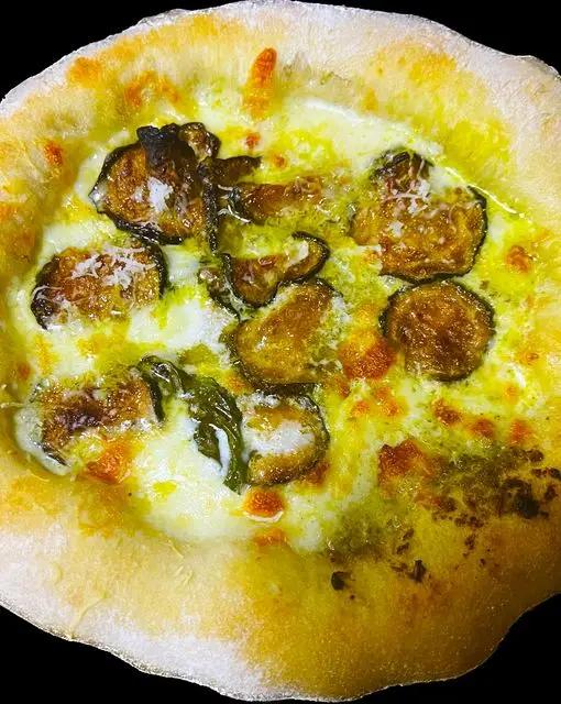 Ricetta Pizza Napoletana "Nerano" di savianonunzio