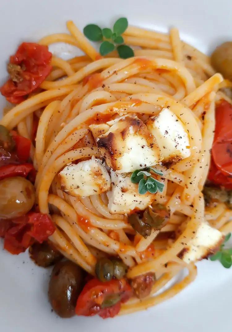 Ricetta Spaghetti con olive e feta arrosto al miele e limone  di fioccodisale