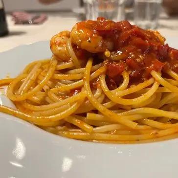 Passaggio 13 della ricetta Spaghetti con Gamberoni