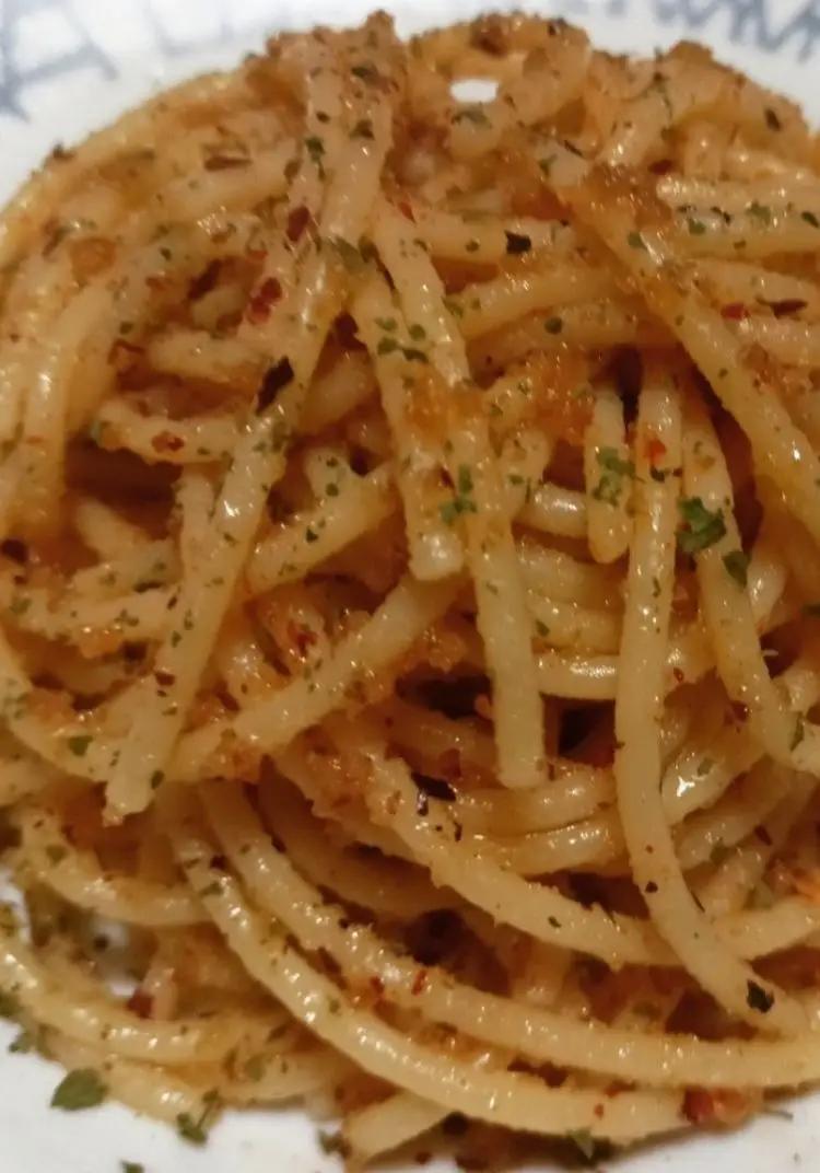 Ricetta Spaghetti aglio, olio, peperoncino e pangrattato di alessandro109