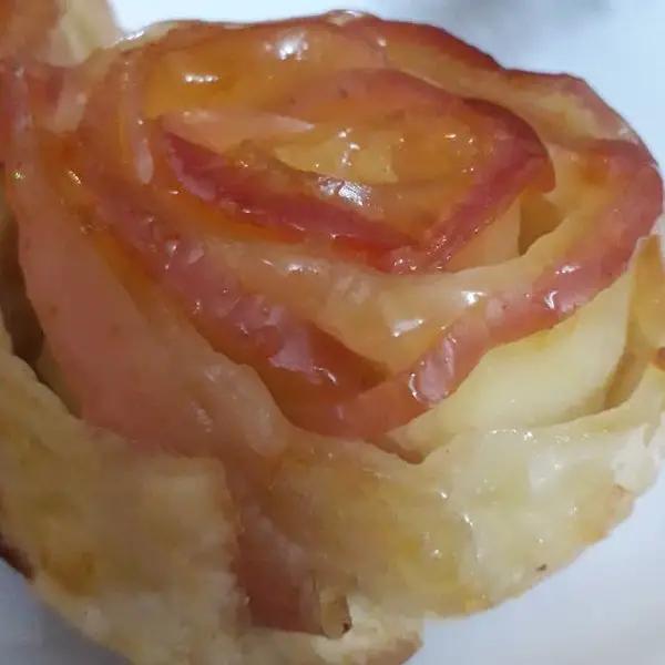 Ricetta Rose apple tarte tatin di simoneantonella54