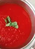 Immagine del passaggio 6 della ricetta Conserva di salsa al pomodoro