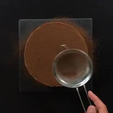 Immagine del passaggio 6 della ricetta Torta al cioccolato e mousse di caffè