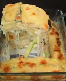 Immagine del passaggio 4 della ricetta Parmigiana bianca di zucchine