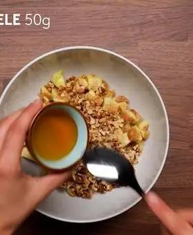 Immagine del passaggio 2 della ricetta Ciambella di frolla con fichi, miele e noci