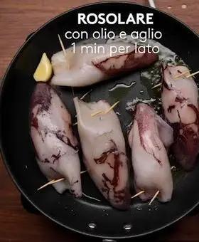 Immagine del passaggio 3 della ricetta Calamari ripieni al pomodoro e olive taggiasche