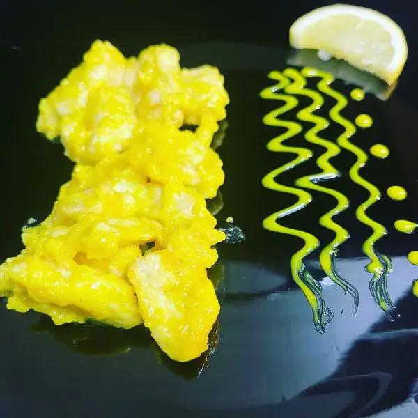 Immagine dello step: Lasciare cucinare altri dieci minuti e servire con limone